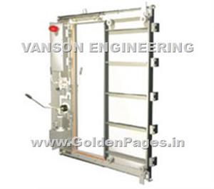 > </div>
<div class=